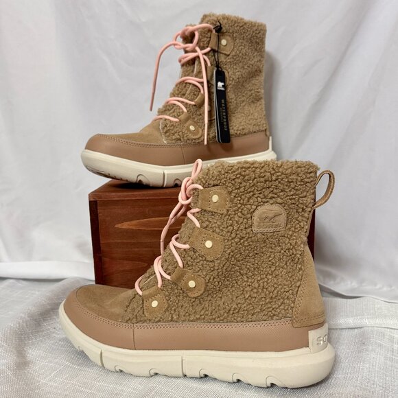NWT Sorel Women's Explorer II Joan Cozy Cold-Weather Boots - Size 9 - Picture 2 of 10